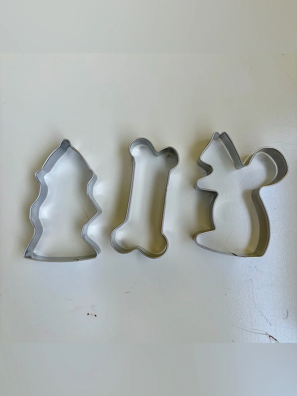 The Organic Dog Cookbook Kit with Cookie Cutters